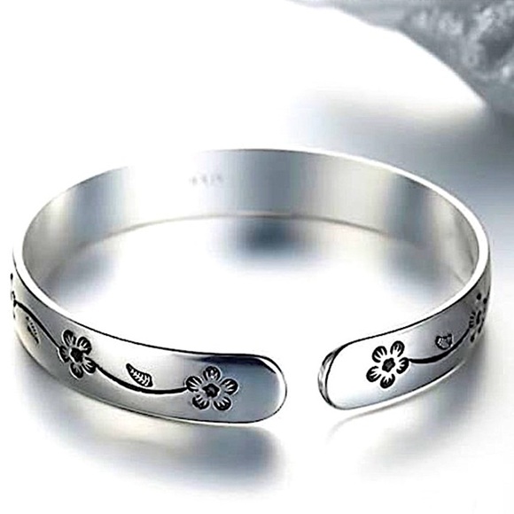 Sterling Silver Flower Bangle Adjustable Cuff Bangle Bracelet - Picture 4 of 5